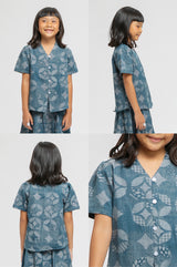 Elok Kawung Biru Laut