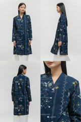 Laksmi Rekah Biru Laut