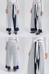 Off-white Floral Popla