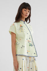 Kama Puspa Krem-Hijau