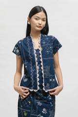 Nona Rekah Biru Laut