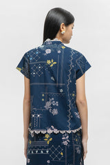 Nona Rekah Biru Laut