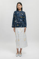 Padma Rekah Biru Laut