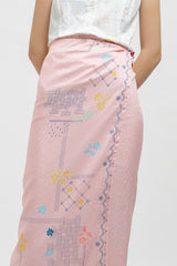 Saras Rekah Merah Jambu