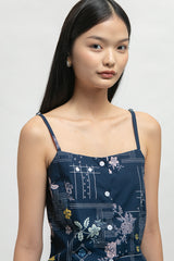 Tisa Rekah Biru Laut