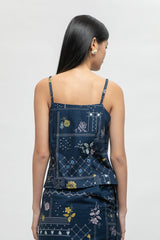 Tisa Rekah Biru Laut