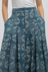 Tyas Kawung Biru Laut