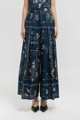 Tyas Rekah Biru Laut