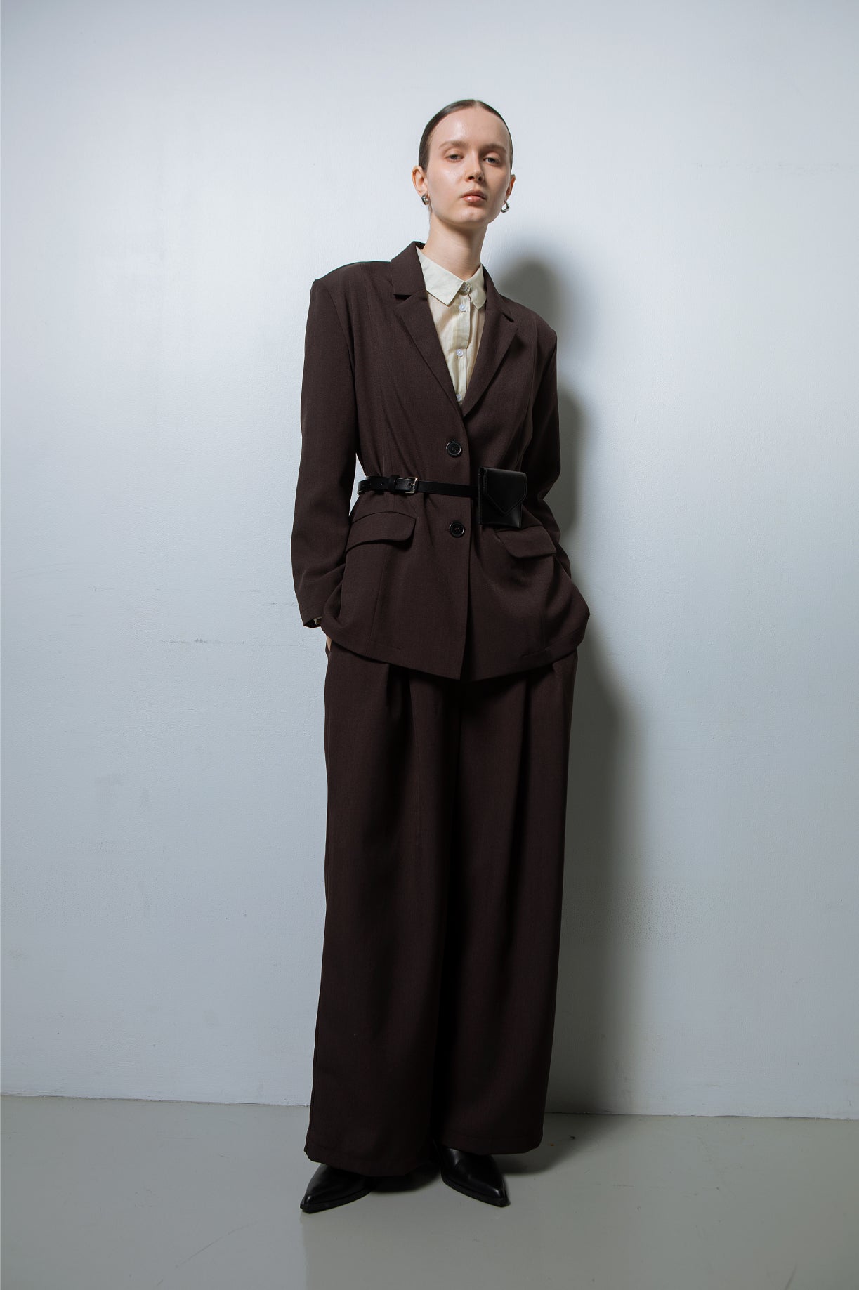 Studio Essentias: Style 5