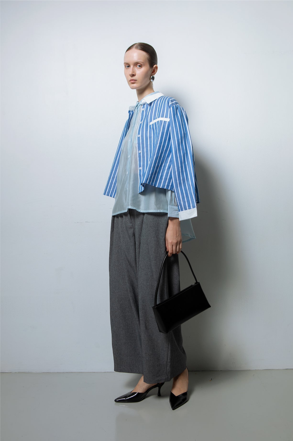 Studio Essentials: Style 1