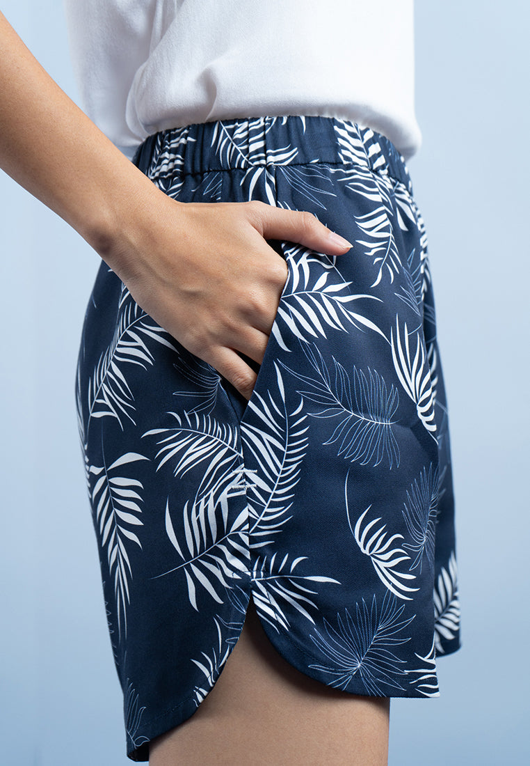 The Life Of - Navy Jemtia