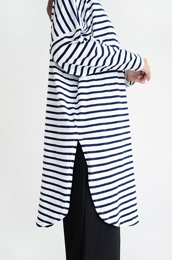 Syaline Hijab - Adeena Navy Blue Stripe