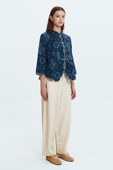 Aditi Jalin Biru Laut