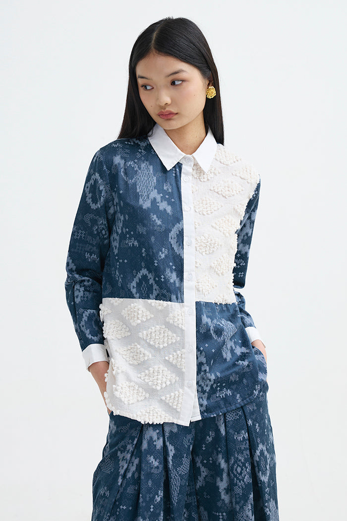 Anvika Jalin Biru Laut