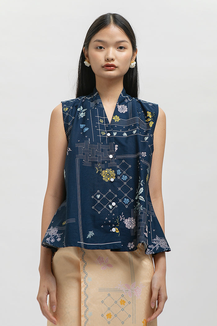 Arum Rekah Biru Laut