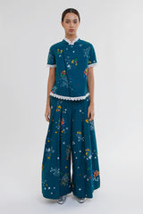 Aruna Puspa Biru