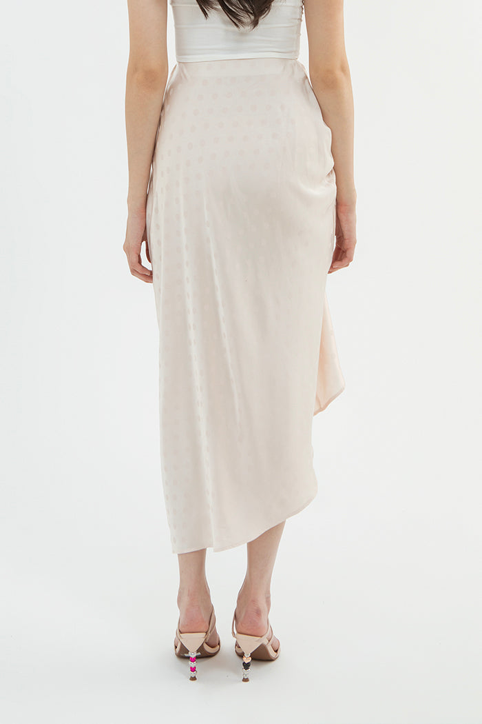 Beige Polka Garbo
