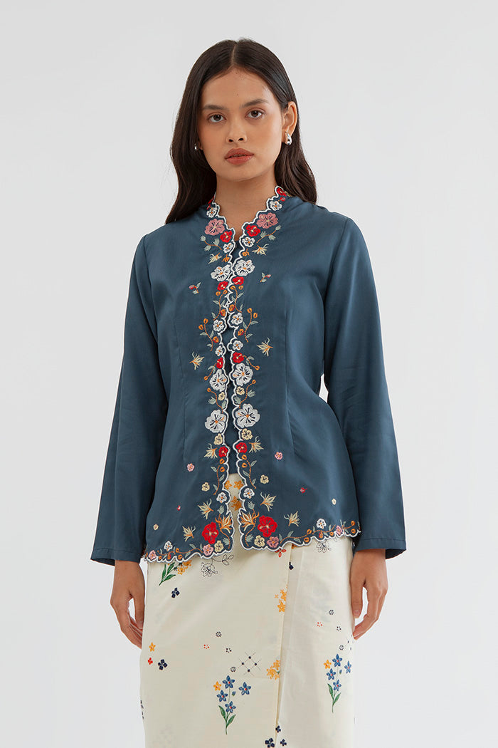Bimala Puspa Biru Laut