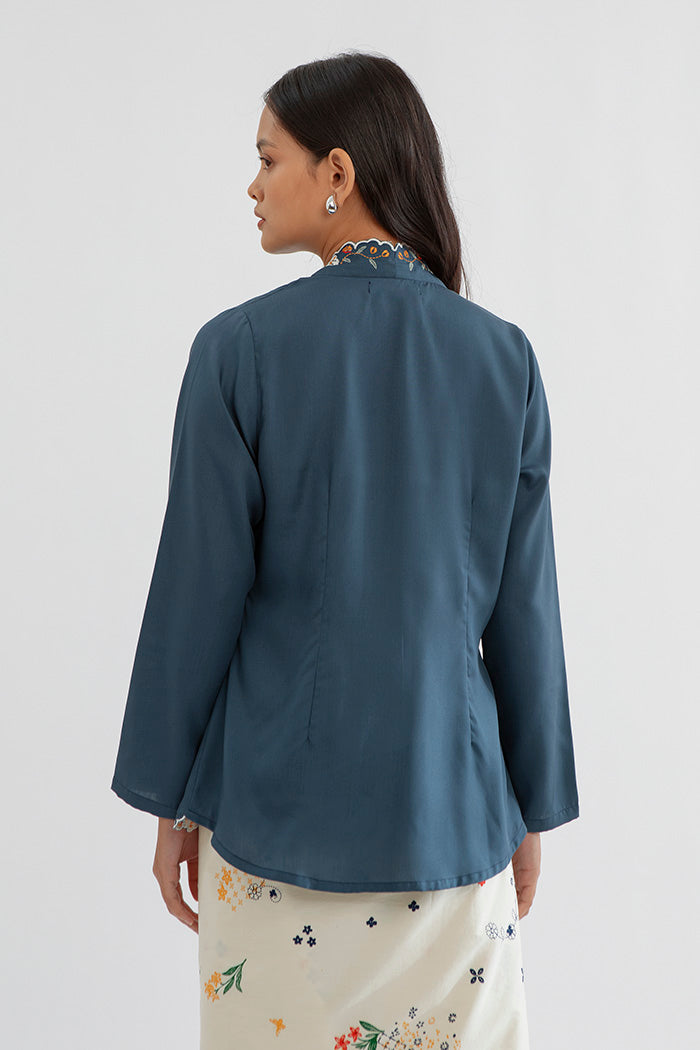 Bimala Puspa Biru Laut