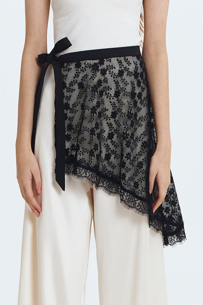 Black Bloom Lace Wisp