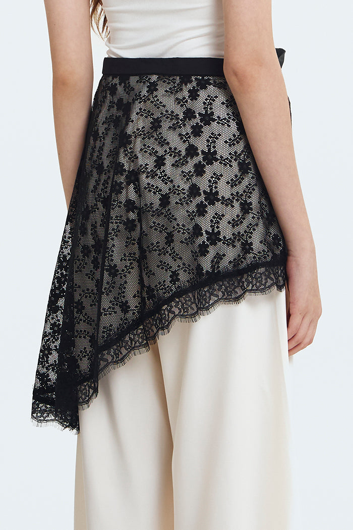 Black Bloom Lace Wisp