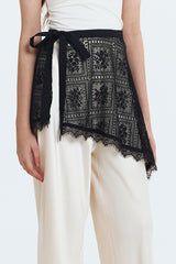 Black Lattice Lace Wisp