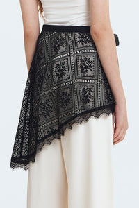 Black Lattice Lace Wisp