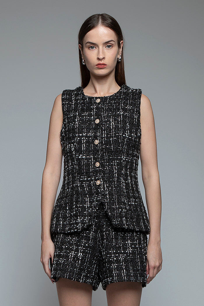 Black Tweed Vea