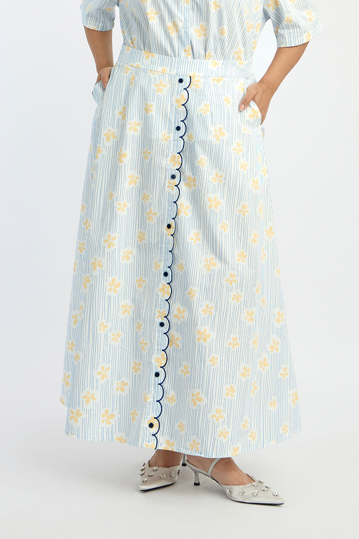 Blue Daisy Wells