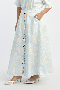 Blue Daisy Wells