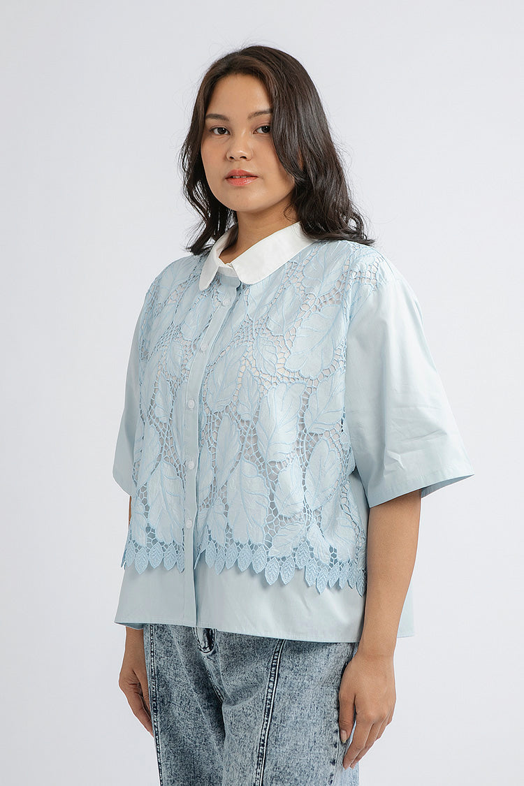 Blue Embroidered Rondo
