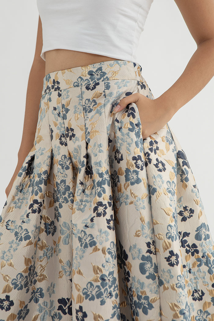 Blue Floral Lira