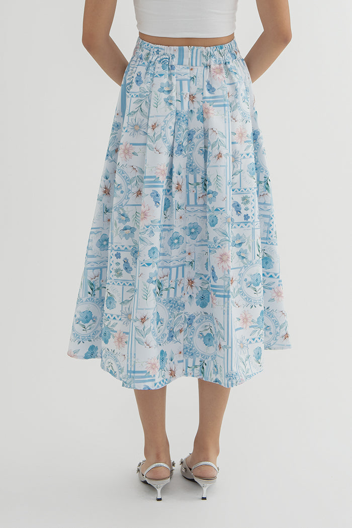 Blue Porcelain Dari