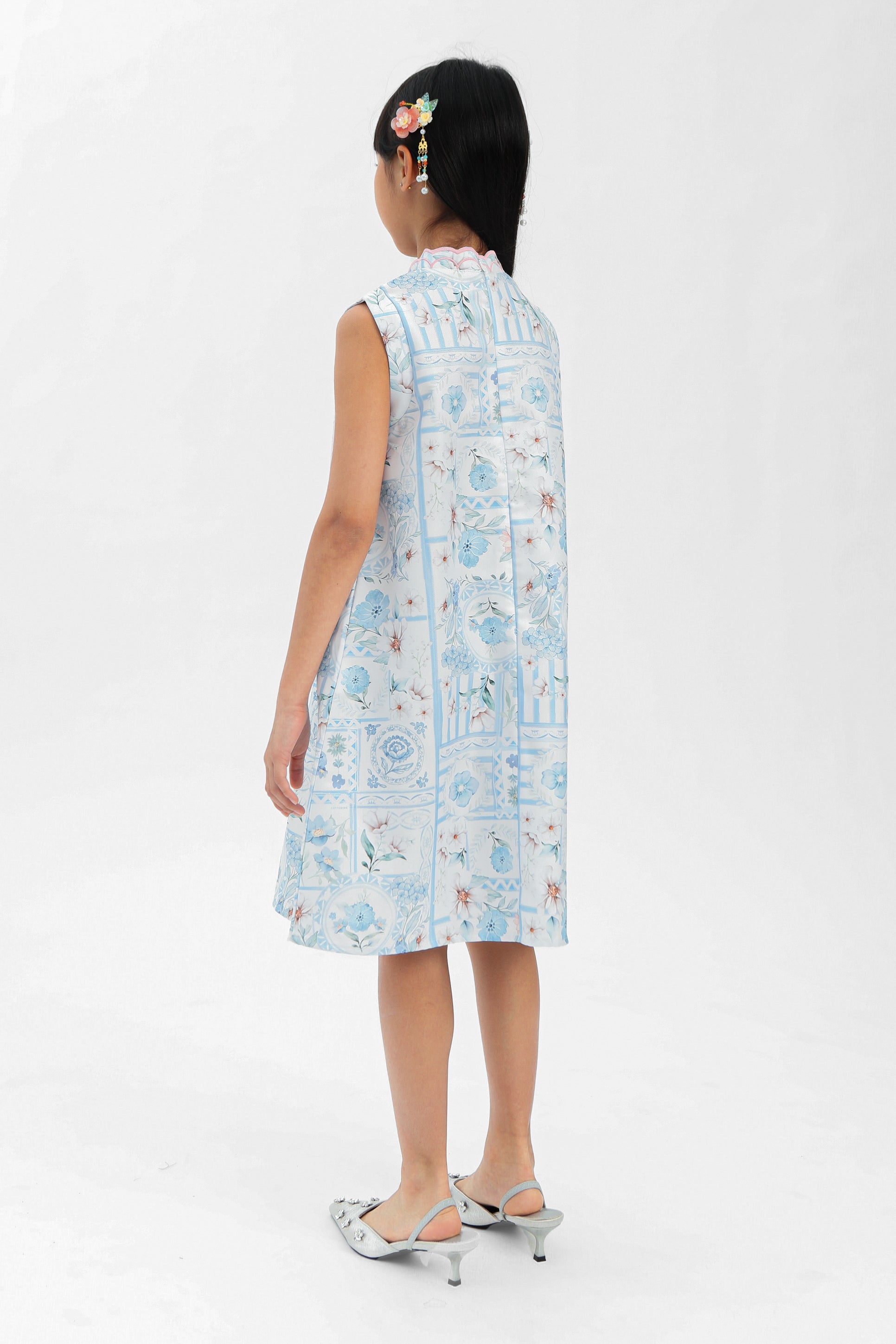 Blue Porcelain Yulan