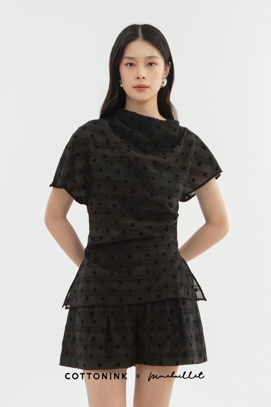 Black Capucine