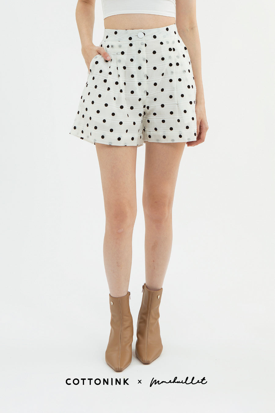 Off-white Polka Fresco