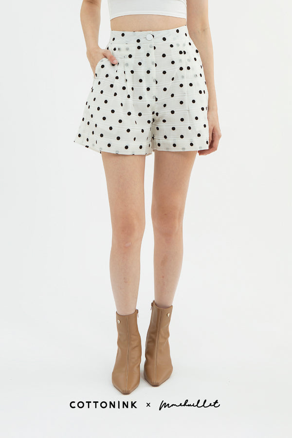 Off-white Polka Fresco