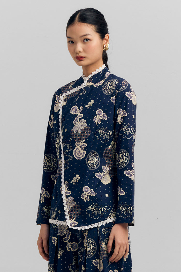 Darina Seruni Biru Laut