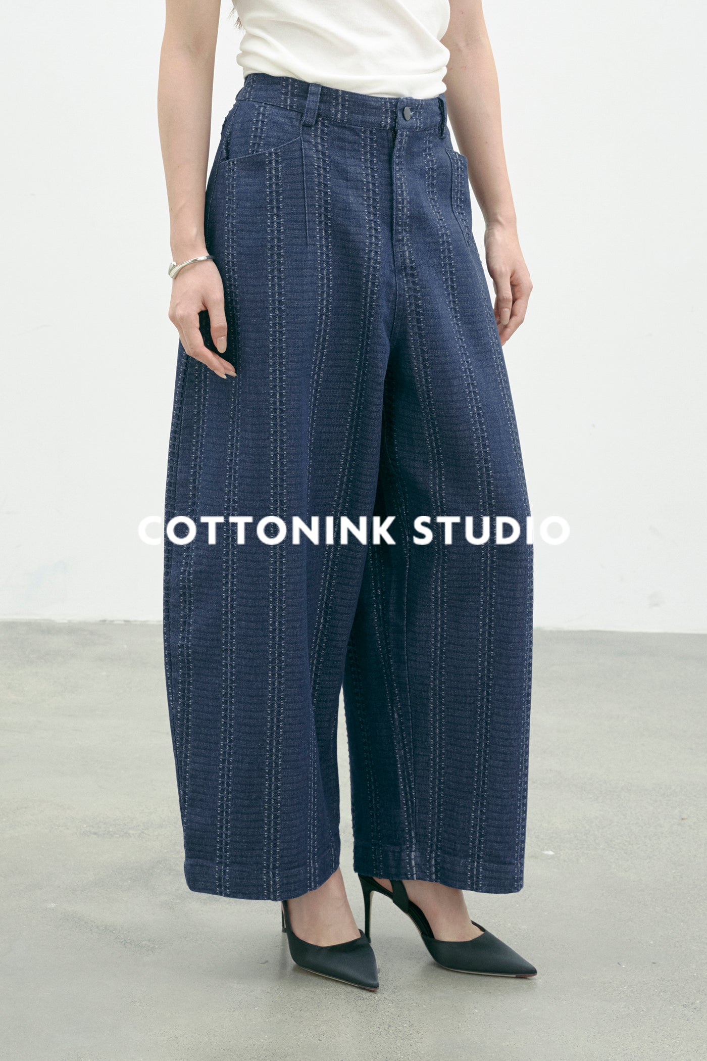 COTTONINKSTUDIO - Dark Denim Rowe