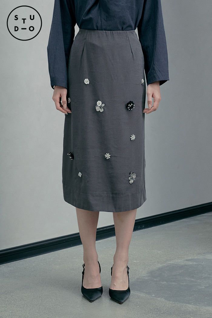 COTTONINKSTUDIO - Dark Grey Ludmilla