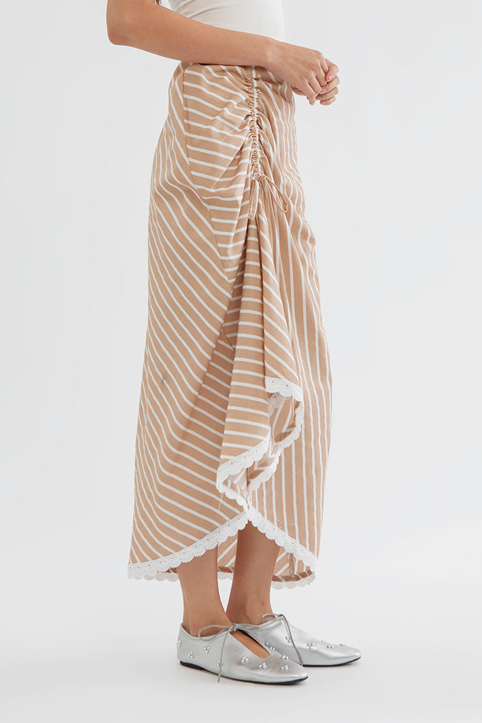 Dianti Salur Coklat