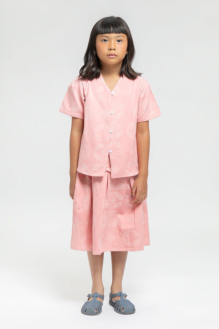 Elok Kawung Merah Jambu