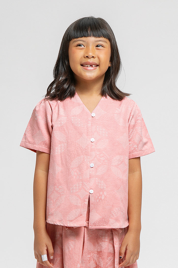 Elok Kawung Merah Jambu