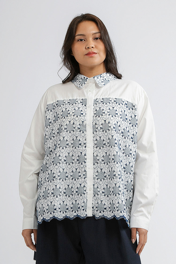 Floral Embroidery Atri