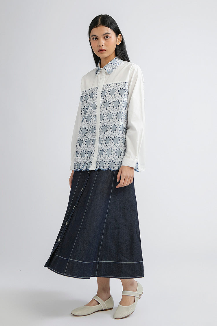 Floral Embroidery Atri