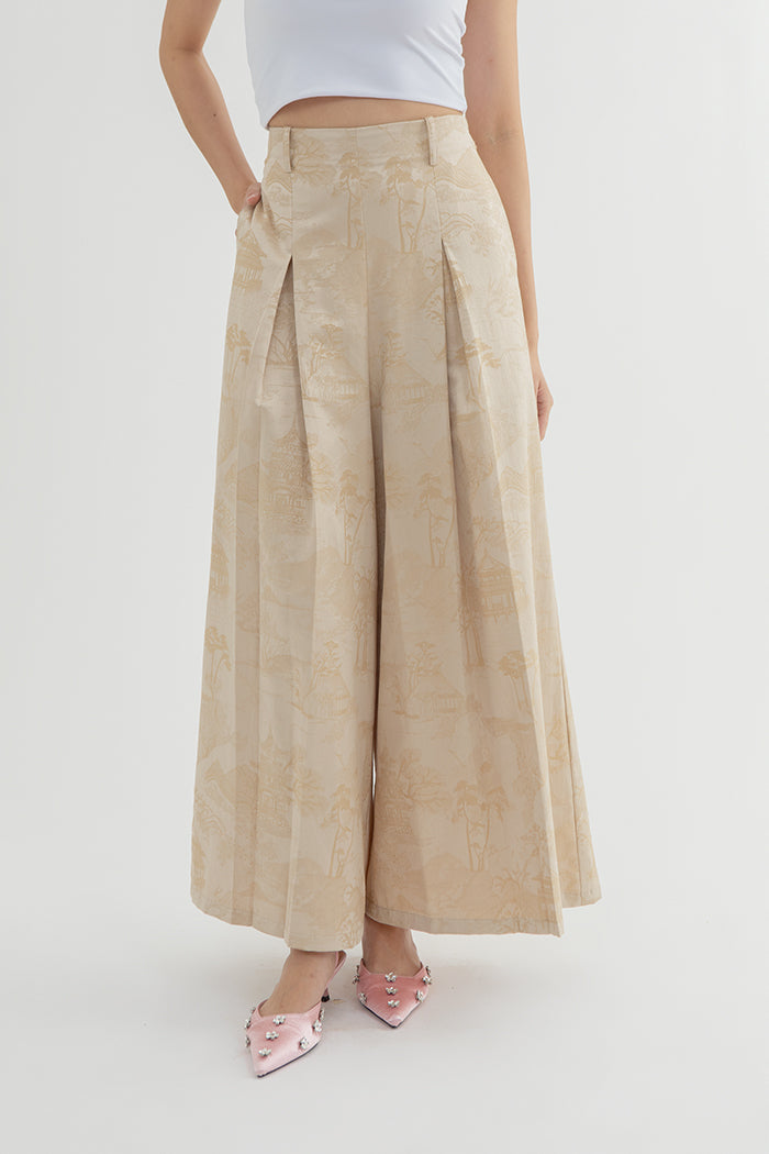 Gold Pagoda Limu