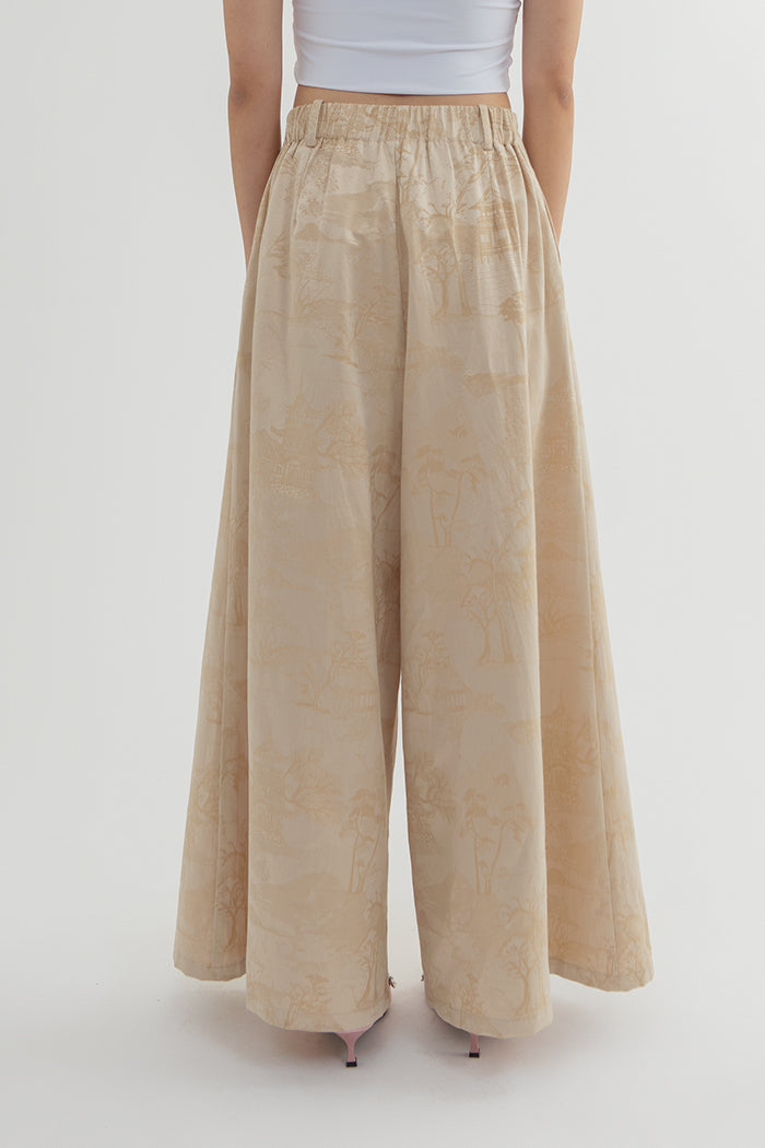 Gold Pagoda Limu