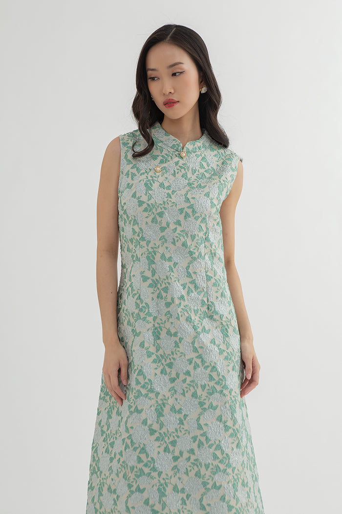 Green Floral Mai