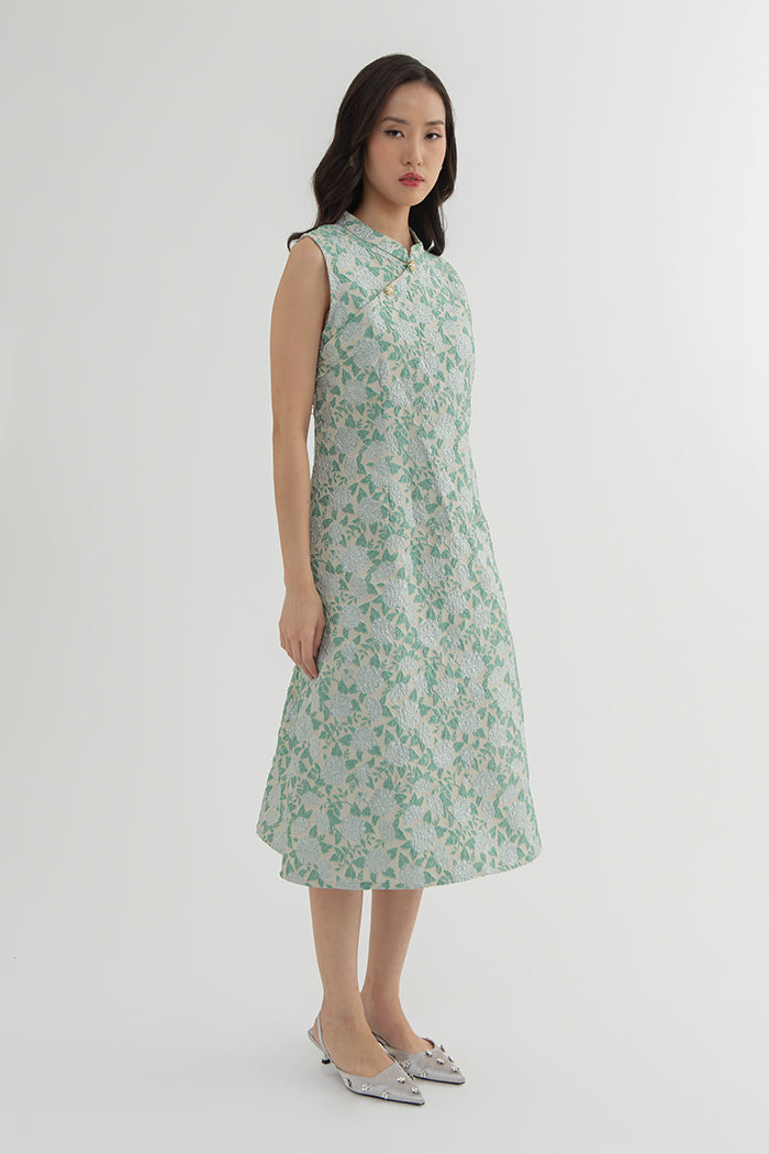 Green Floral Mai
