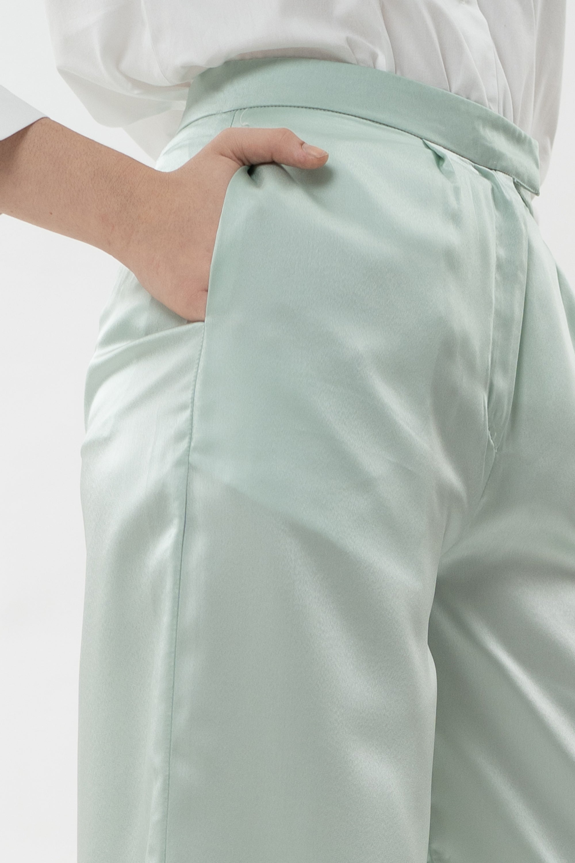 Green Giuliana - Defect Sale